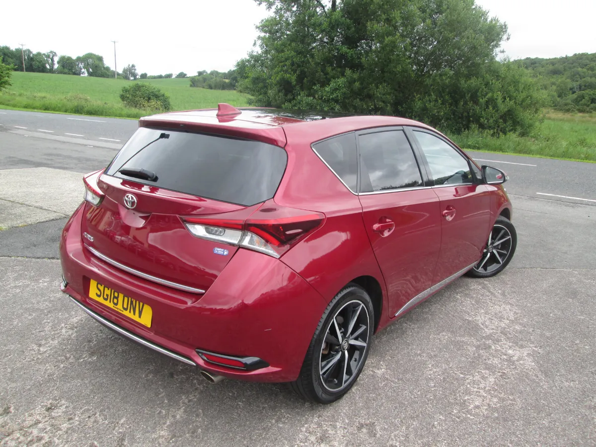 2018  TOYOTA  AURIS  1.6  D-4D  DESIGN  TSS  5DR - Image 4