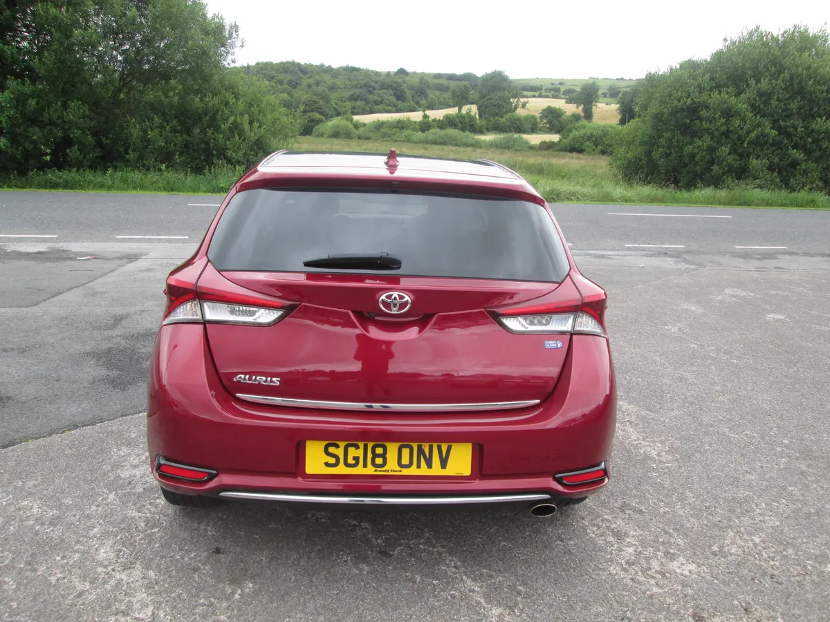 2018  TOYOTA  AURIS  1.6  D-4D  DESIGN  TSS  5DR - Image 6