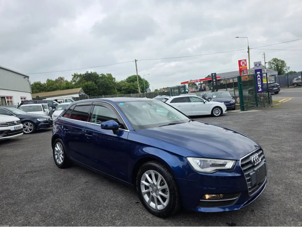 Audi A3 1.4 TFSI PRIVACY GLASS  POP UP DASH DISPLA - Image 2