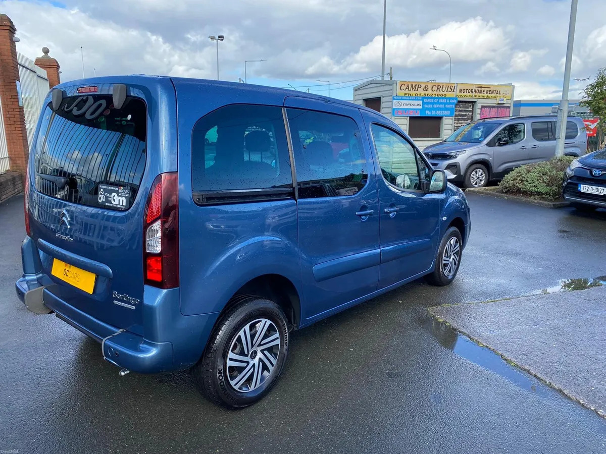 2018 Citroen Berlingo Feel 3 setas + wc - Image 3