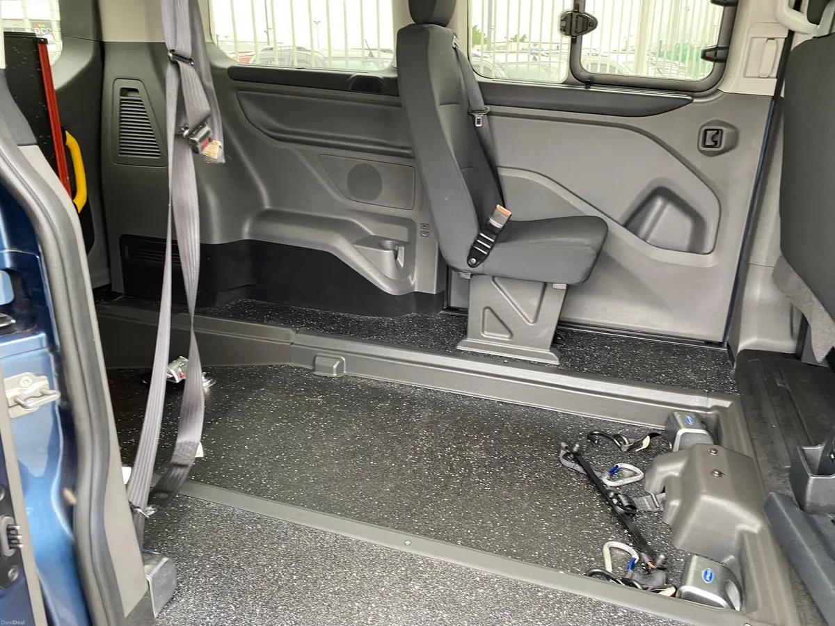 Wheelchair Accessible Ford Custom Independence RE - Image 6