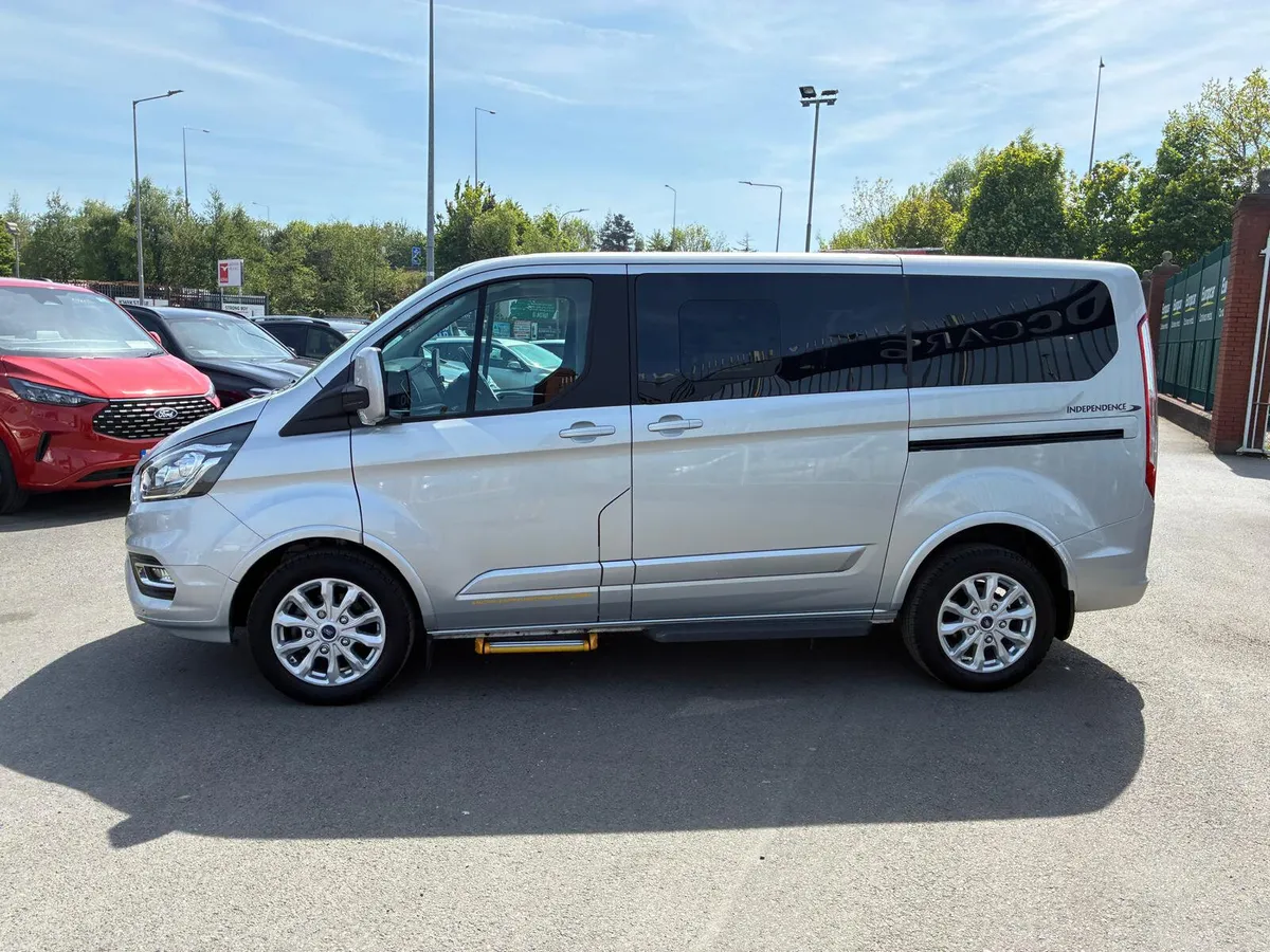 2022 Ford Tourneo Custom Independence RE - Image 4