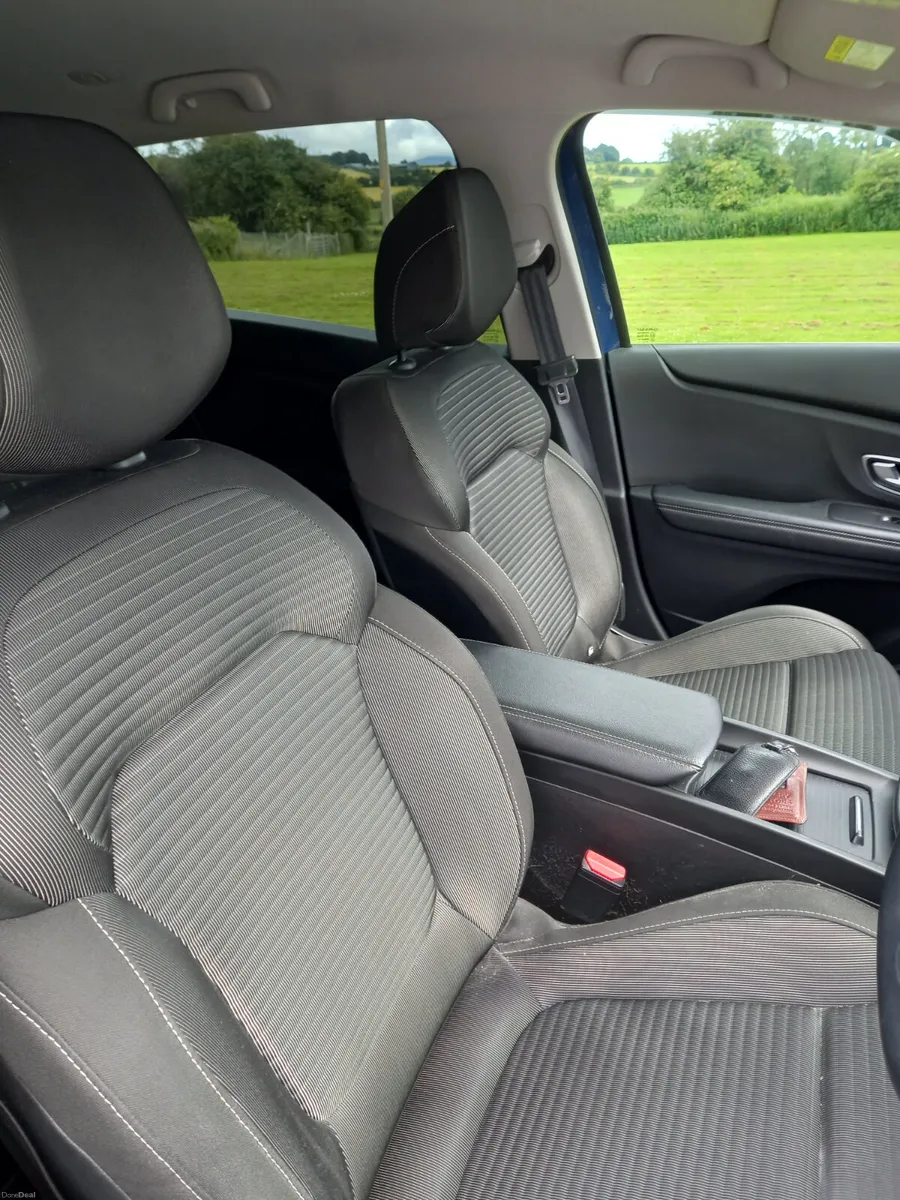 2019 Renault Grand Scenic NEW NCT 1.3 Petrol - Image 4