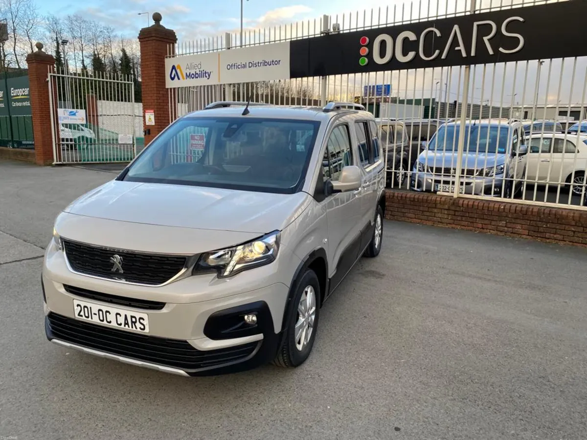 2020 Peugeot Rifter Allure Premium RE (SWB) - Image 4