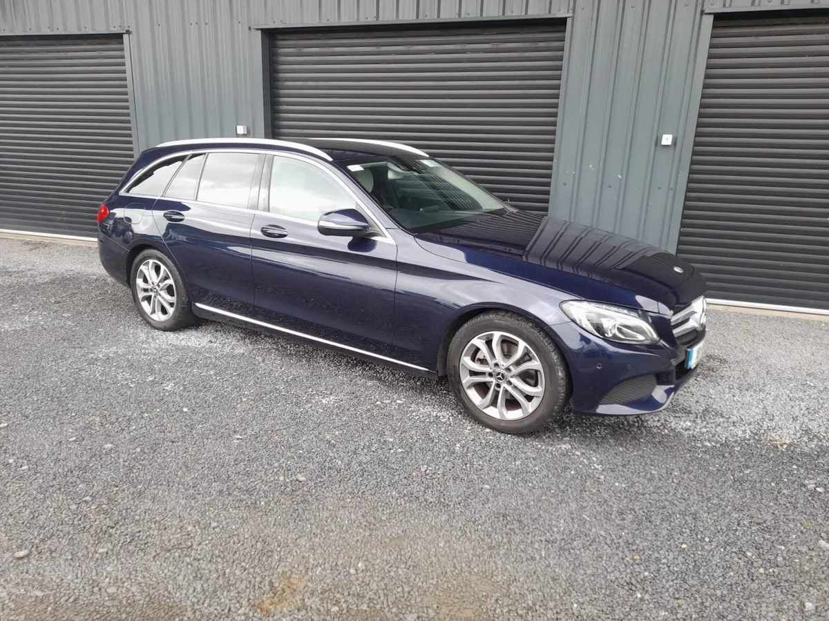 PRICED REDUCED C220 Cdi  Avantgarde Sports - Image 4