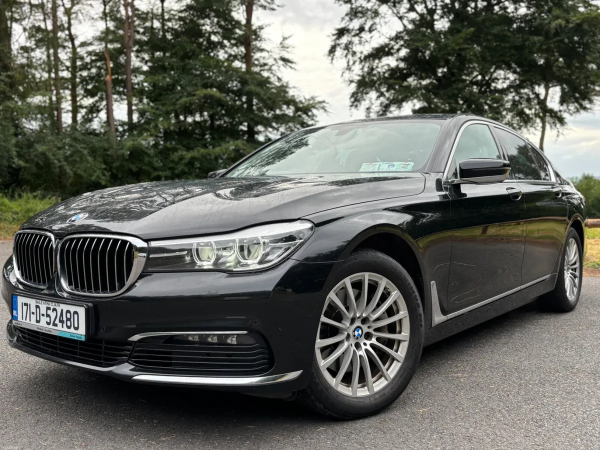 2017 BMW 7-Series 730D - Image 2
