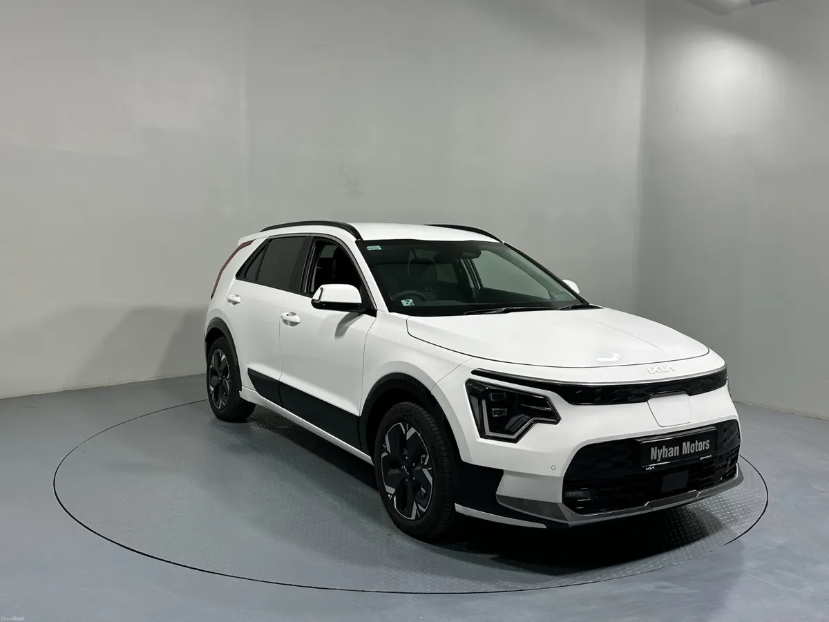 Kia E-Niro K3 SEM 64 KW/H Battery 455 Kms Range - Image 1