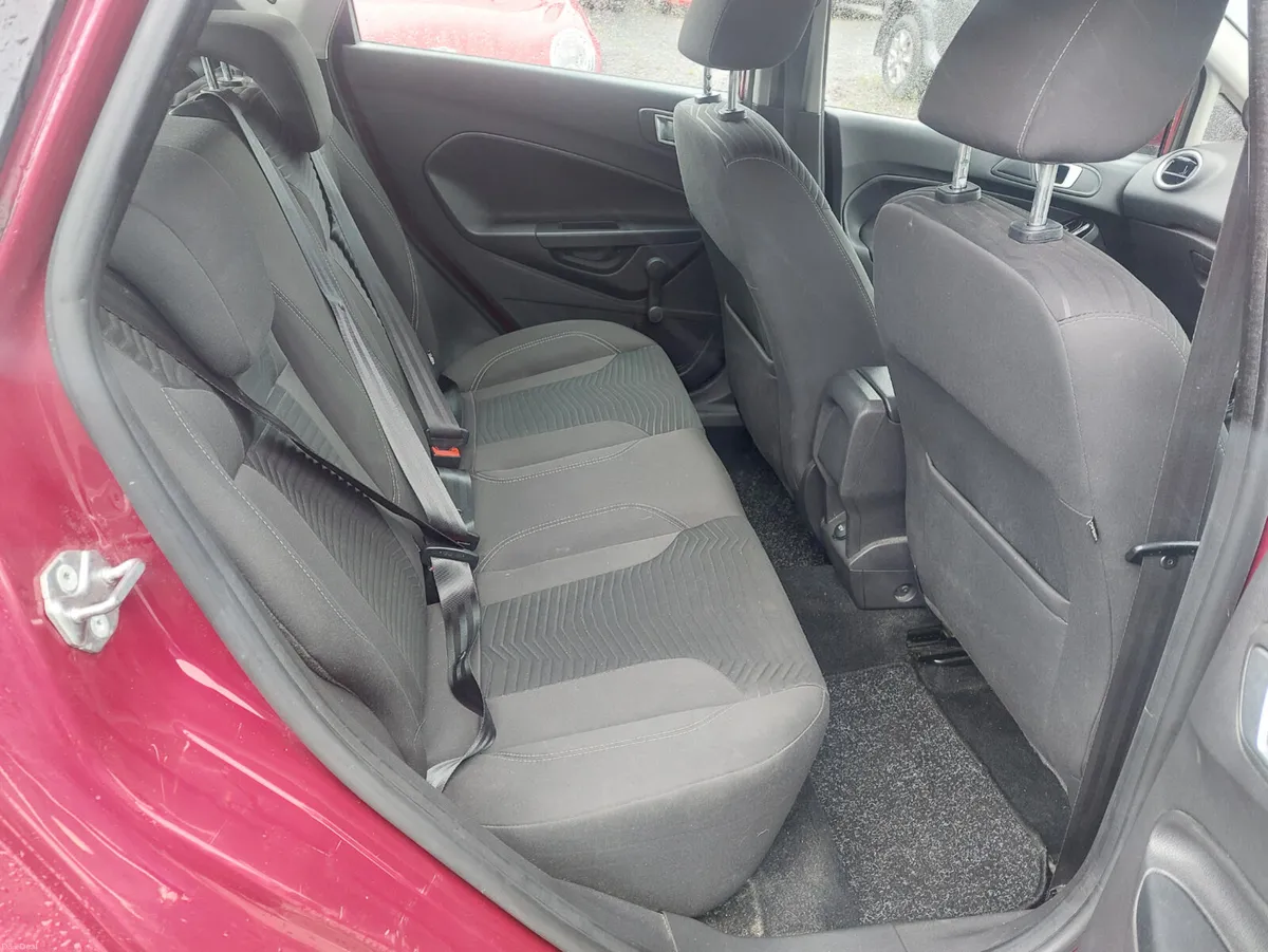 Ford Fiesta 2015 - Image 3