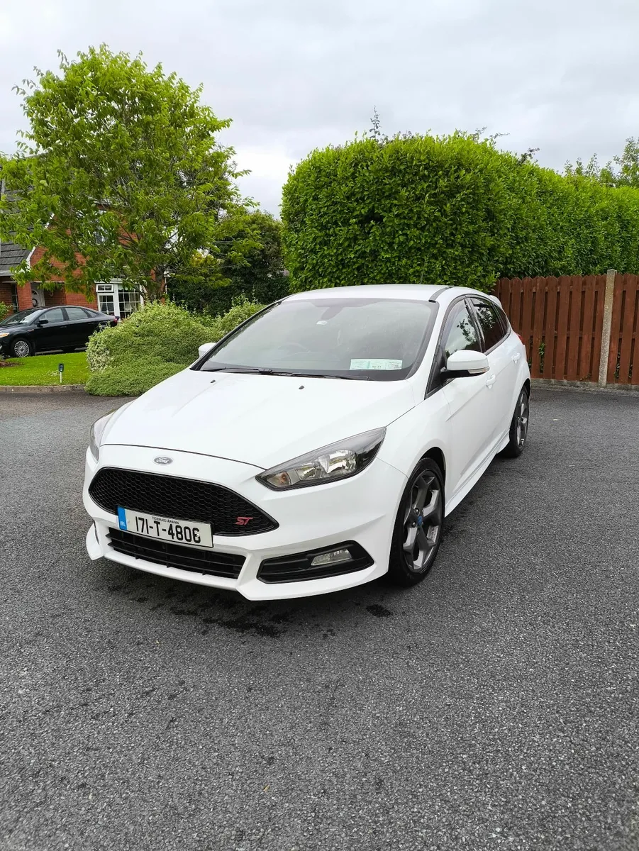 Ford Focus 2.0 TDCi 185 ST-2 - Image 1