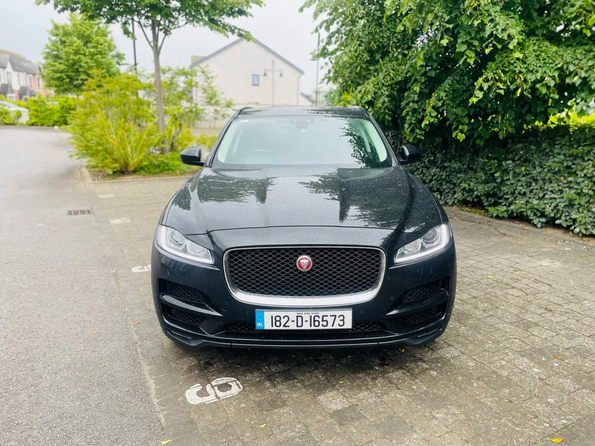 2018 (182) JAGUAR F-PACE 2.0D AWD PORTFOLIO - Image 2