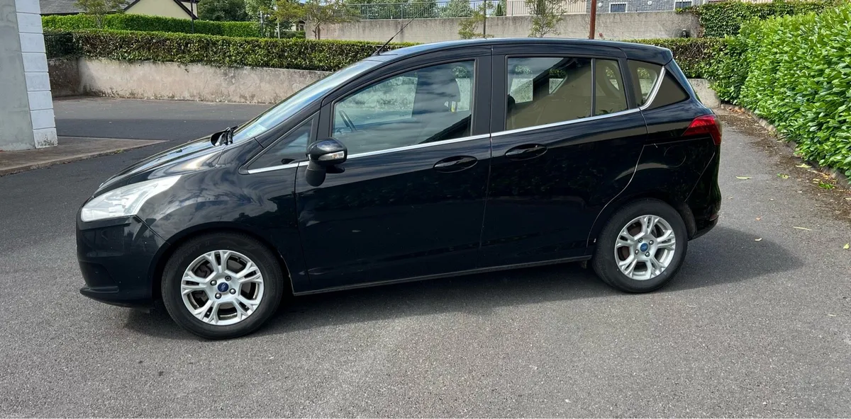 Ford B-Max, 1.6 Petrol, 52k Miles, NCT 2027 - Image 4
