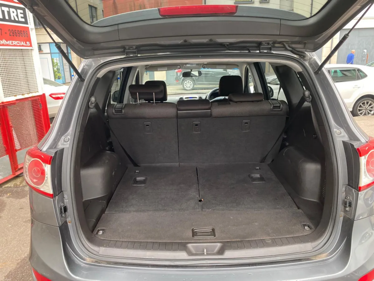 Hyundai Santa Fe 2.0 COMFORT 5DR 2WD DELUXE 4DR - Image 2