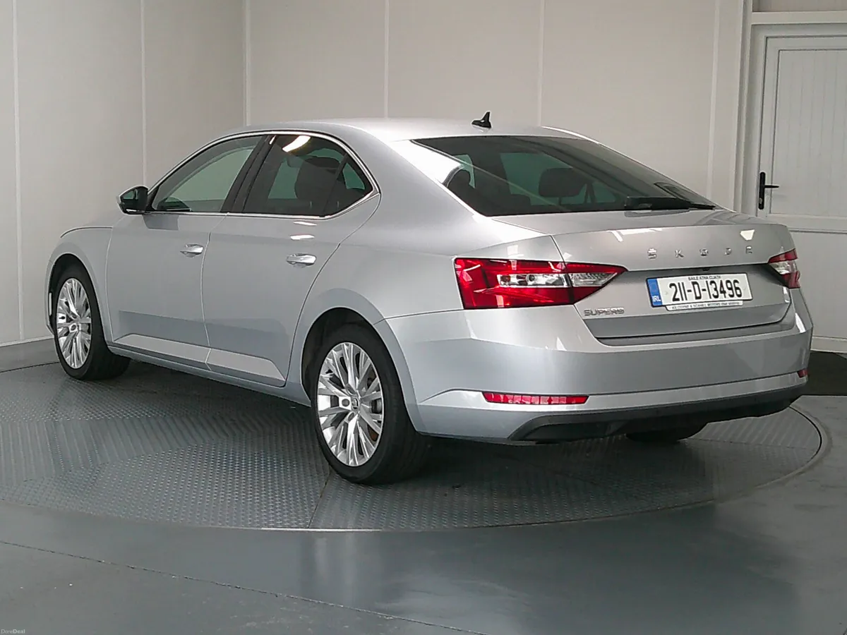 2021 Skoda Superb 2.0 TDI DSG - Image 5