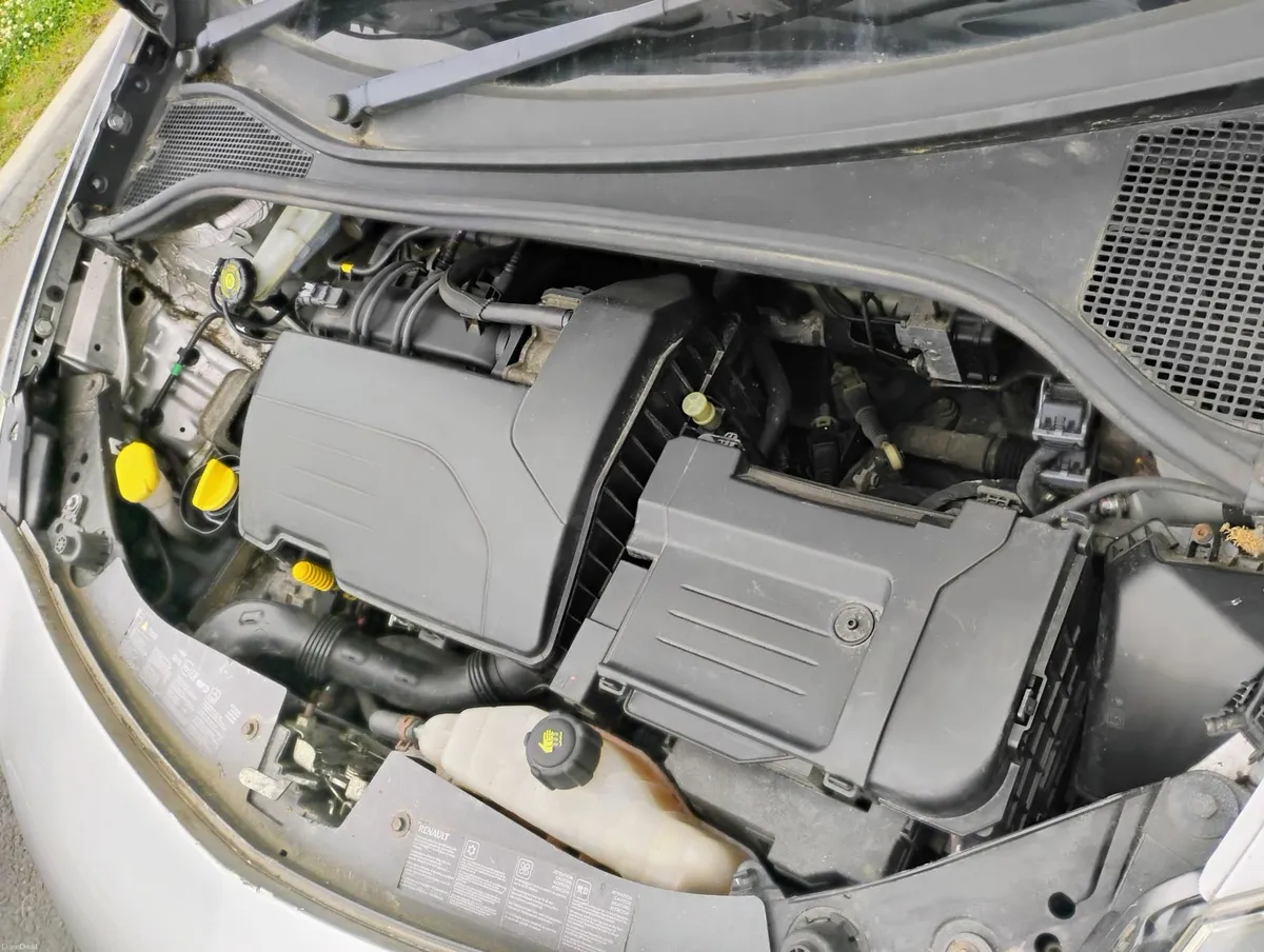 Renault Clio 1.2 with only 44k miles, NCT until 26 - Image 2