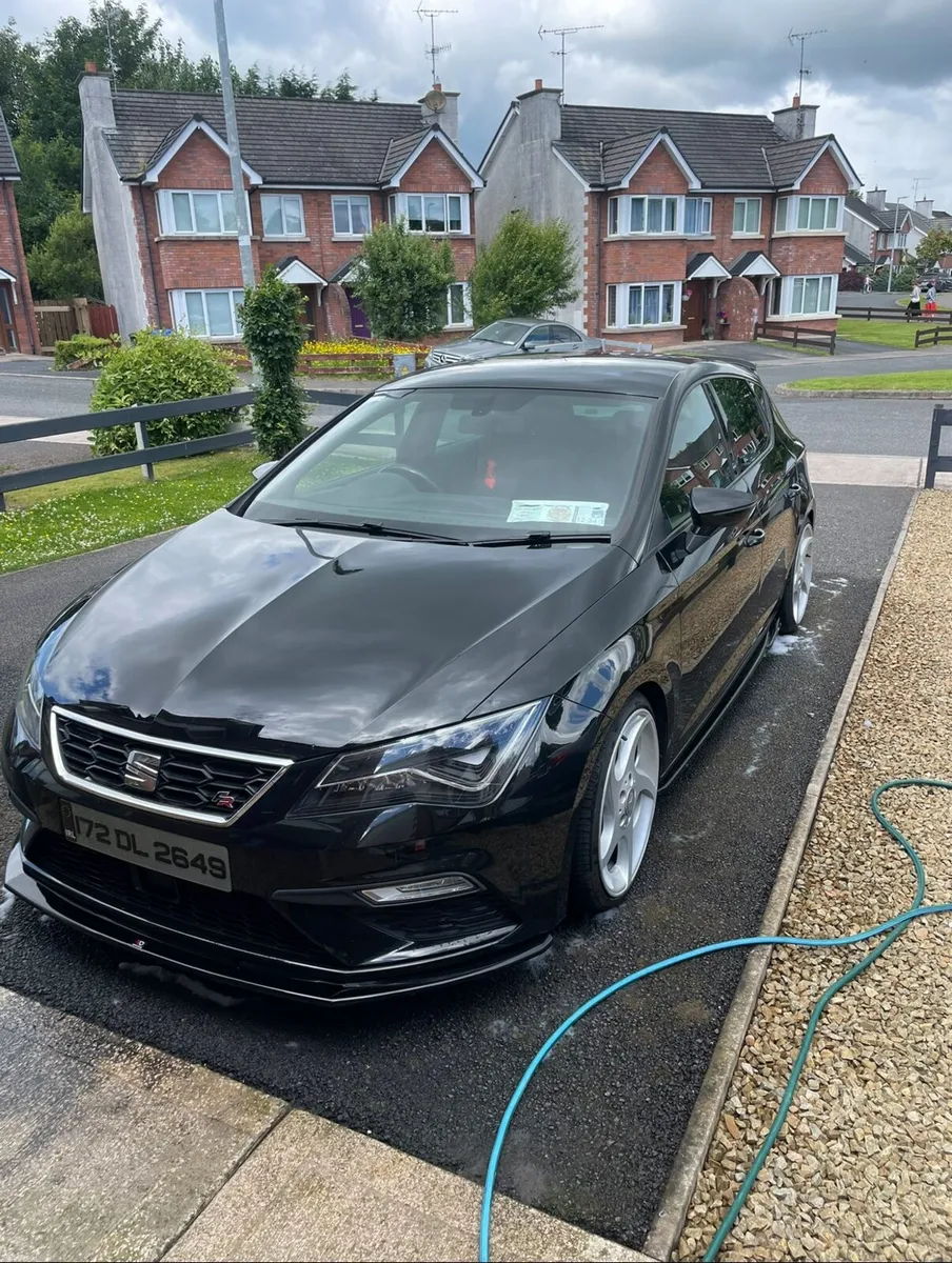 SEAT Leon 2017 - Image 1