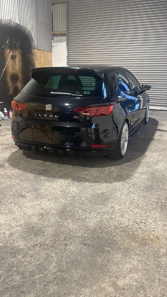 SEAT Leon 2017 - Image 3