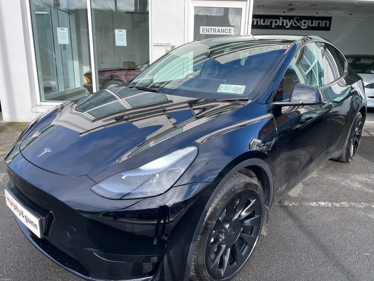 Tesla Model Y 2024 - Image 4