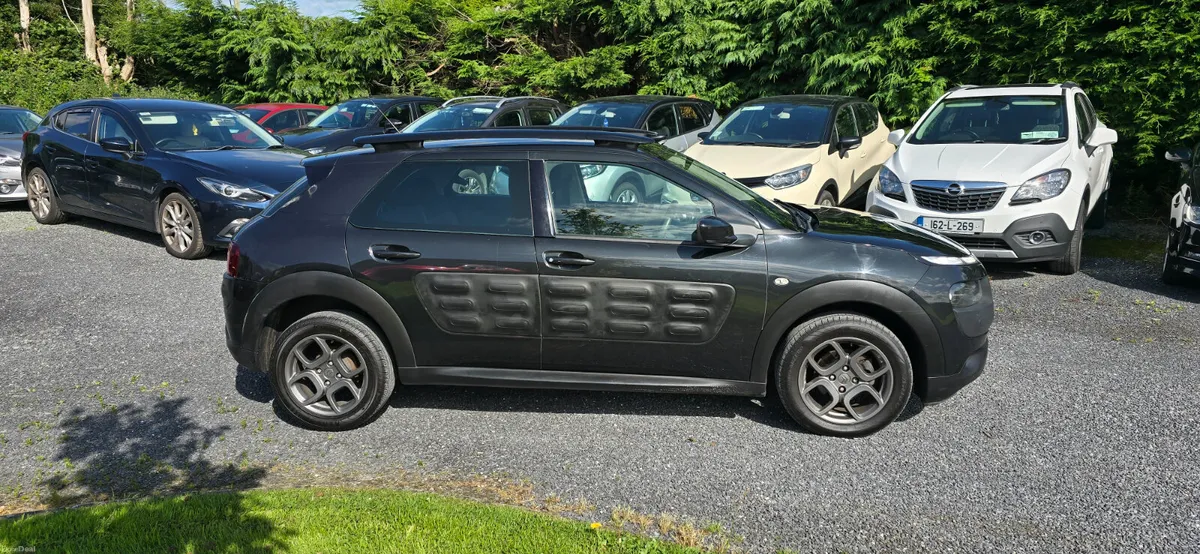 Citroen C4 Cactus 2015 - Image 2