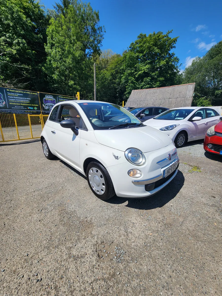 Beautiful 2014 Fiat 500 Low Miles - Image 2