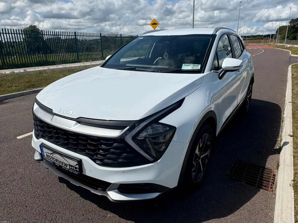 Kia Sportage K3 Diesel, Touch Screen Infotainment - Image 3