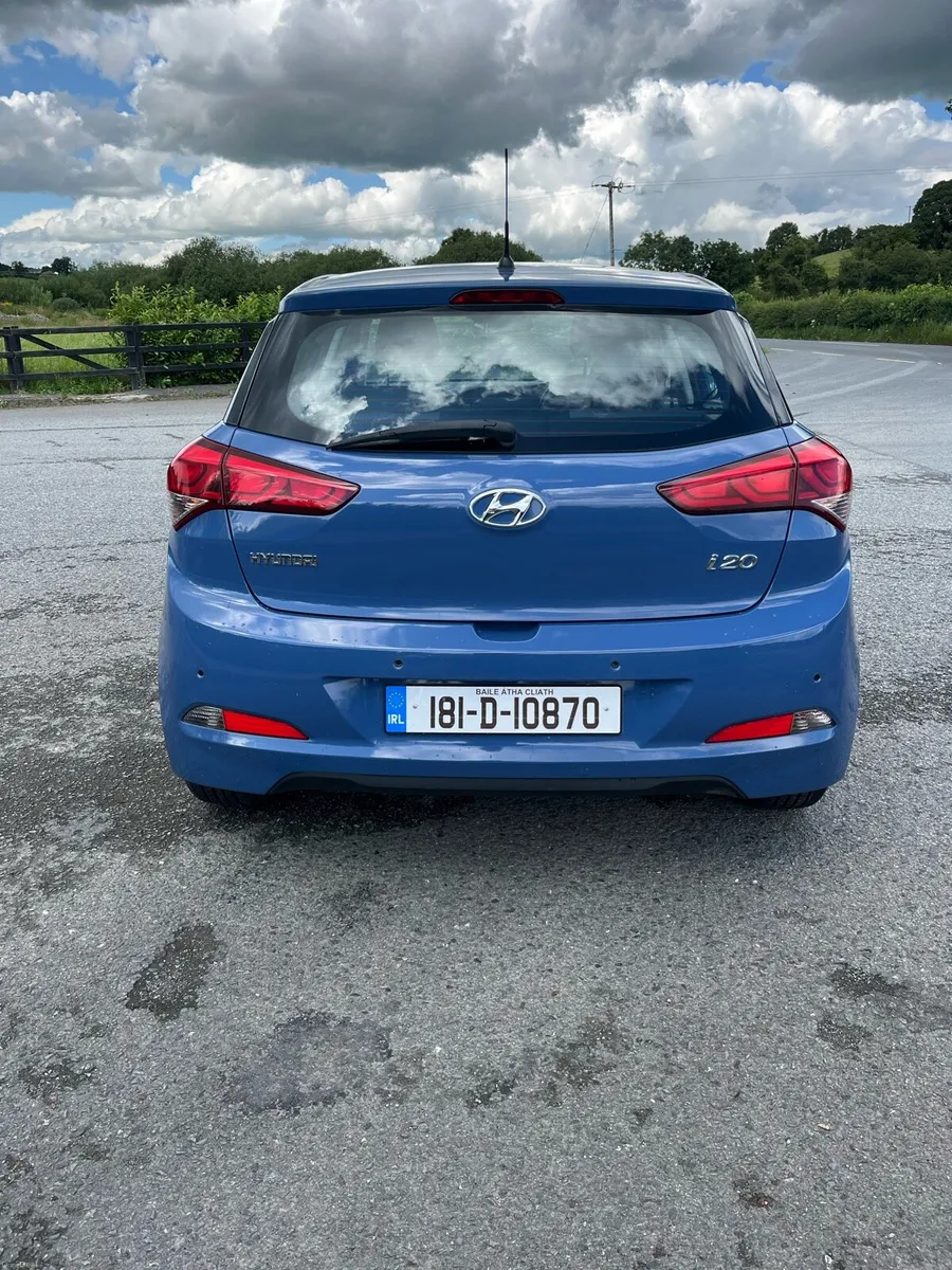 HYUNDIA I20 AUTOMATIC NCT 9-27 - Image 4