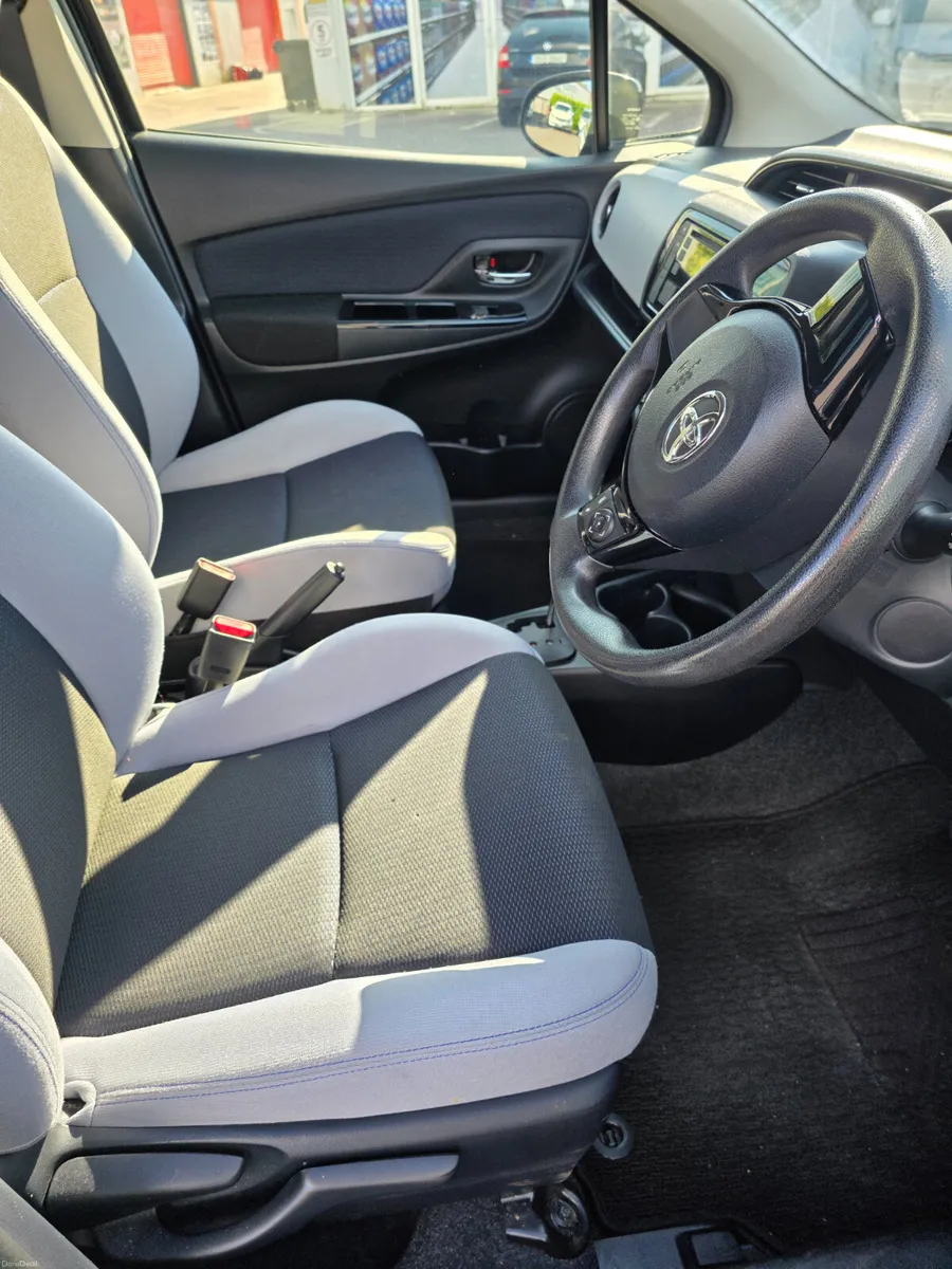Toyota Vitz 2016 - Image 4