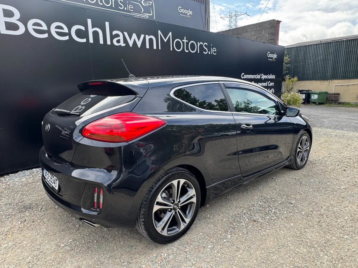 KIA CEED 1.6 CRDI GT LINE 3DR - Image 3