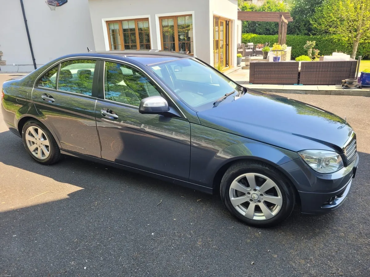 Mercedes 2008 Kompressor c180 - Image 2