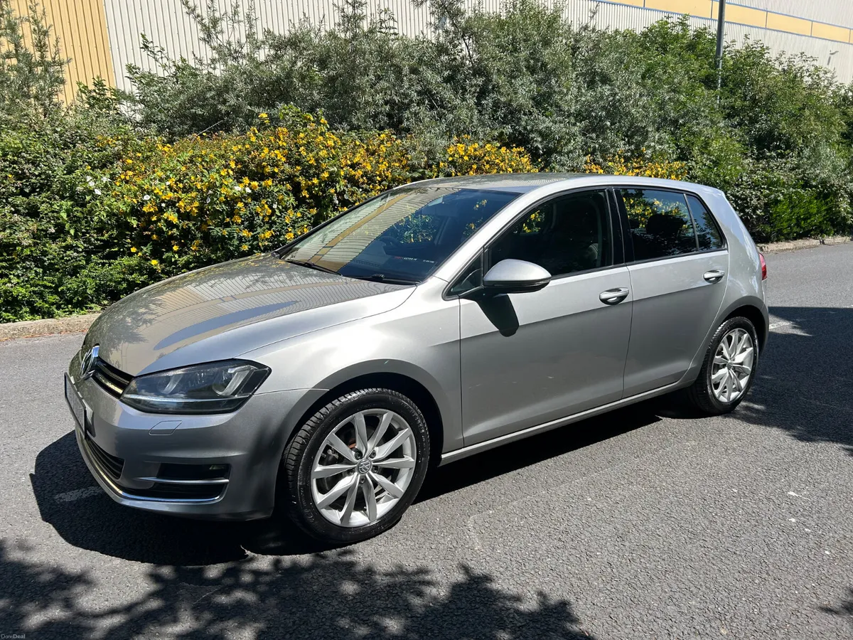 Volkswagen Golf 1.4 Highline LOW KMS - Image 4