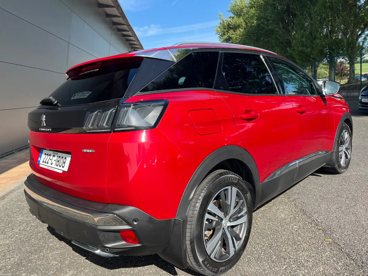 Peugeot 3008 2022 - Image 2