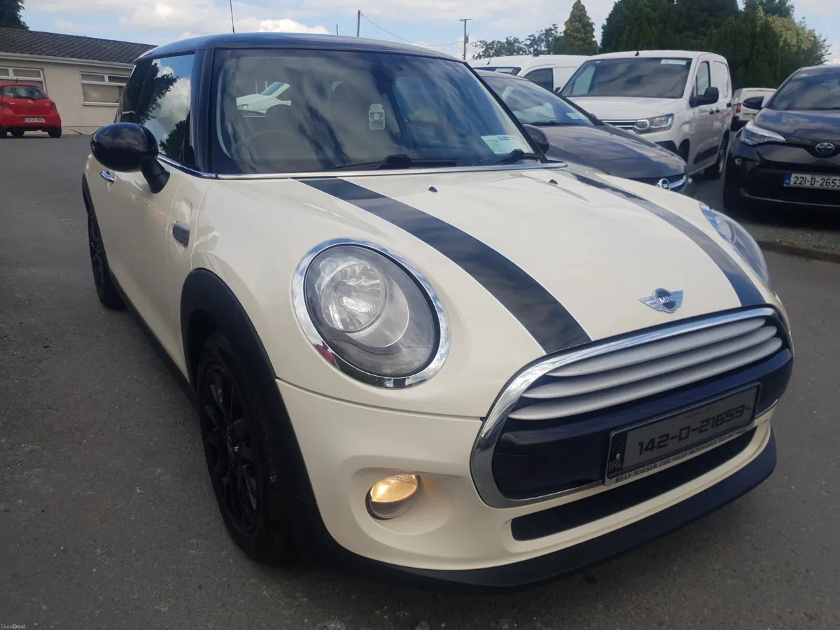 Mini Cooper 2014 - Image 2