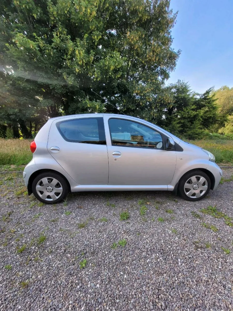 TOYOTA AYGO - Image 2