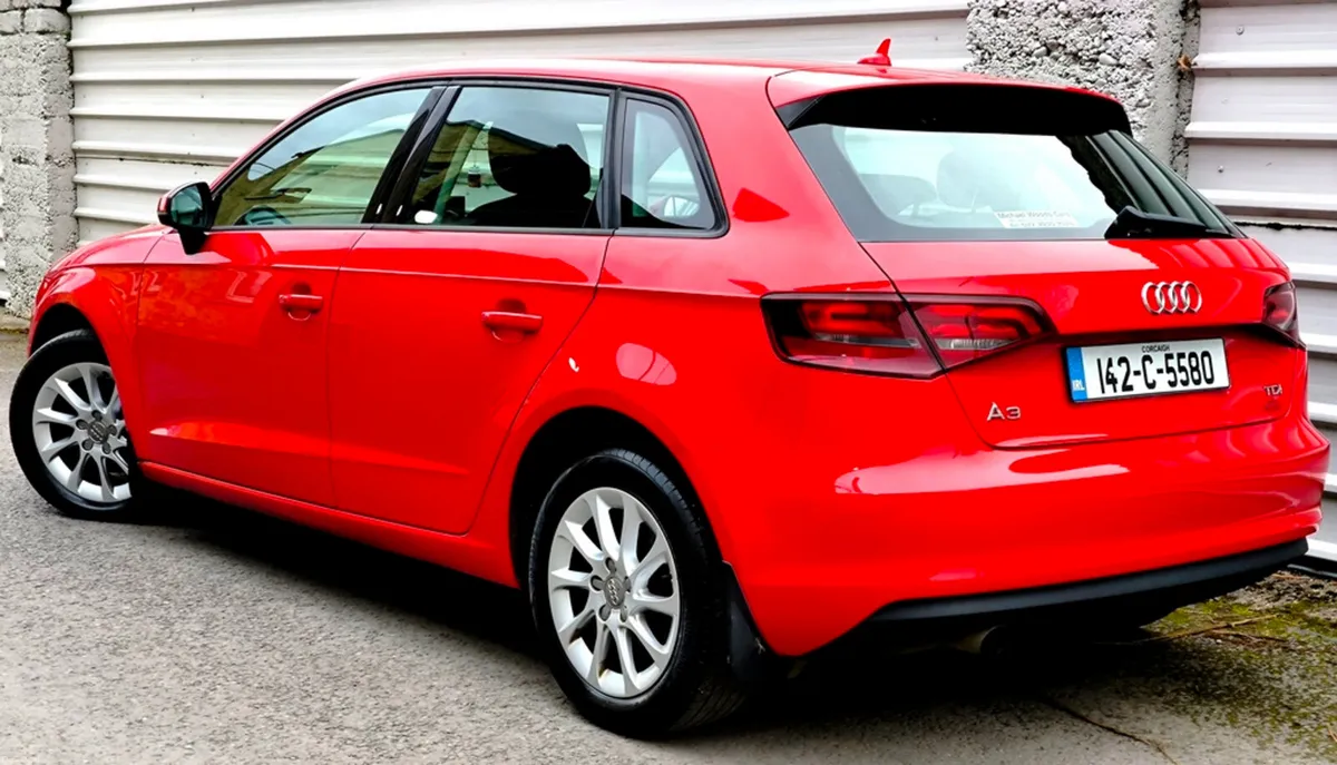 Audi A3 2014 1.6 TDI.  Finance, warranty - Image 4