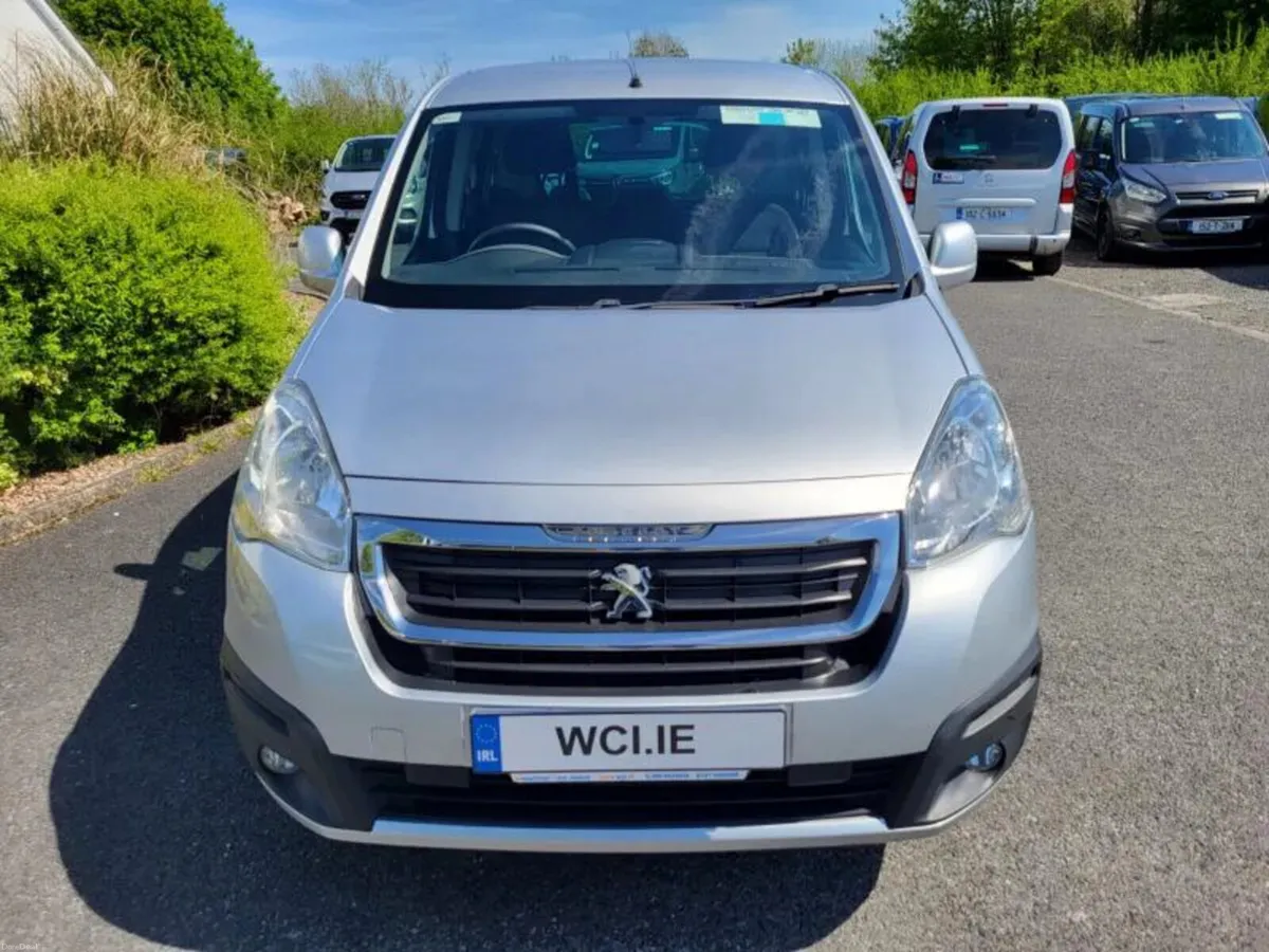 Wheelchair Accessible Peugeot Partner - Image 3