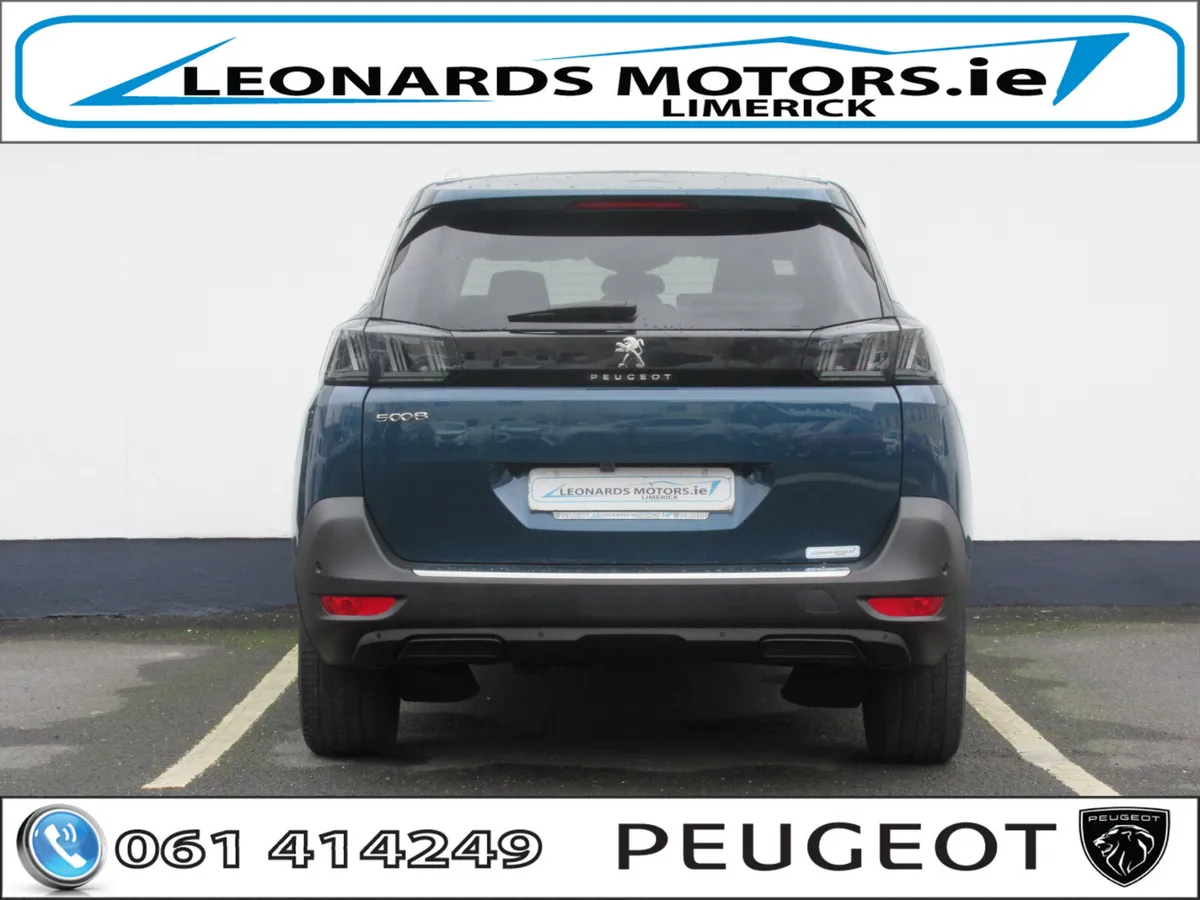 232 Peugeot 5008 130bhp Allure Auto *REDUCED* - Image 4