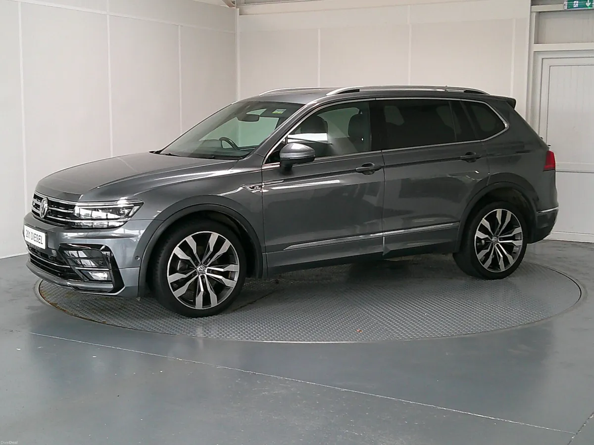 2020 Volkswagen Tiguan All Space R-Line - Image 3