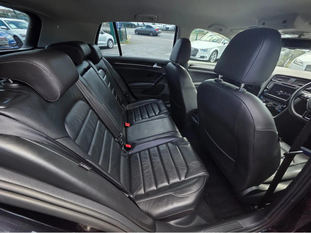 Volkswagen Golf 1.4 FULL LEATHER SEATS HEATED ELEC - Image 4