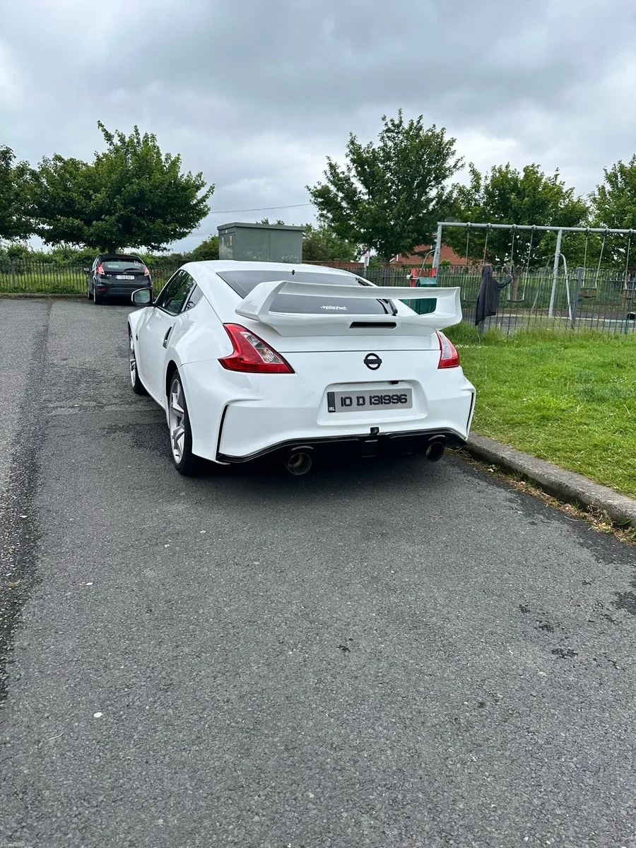Nissan 370z - Image 3