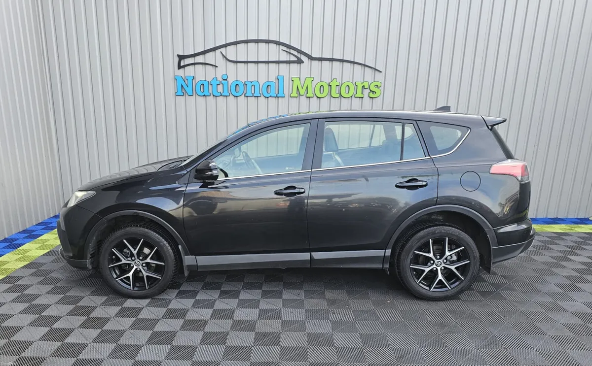 2016 Toyota RAV4 BLACK 2.0 2WD LUNA SPORT - Image 6