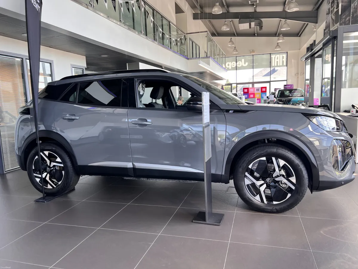 New Peugeot E- 2008 (Electric 54 Kwh 156 BHP Auto) - Image 2