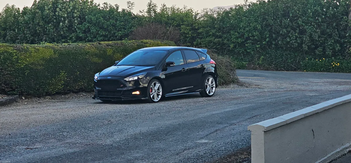Ford Focus 2L ST3 2018 - Image 3