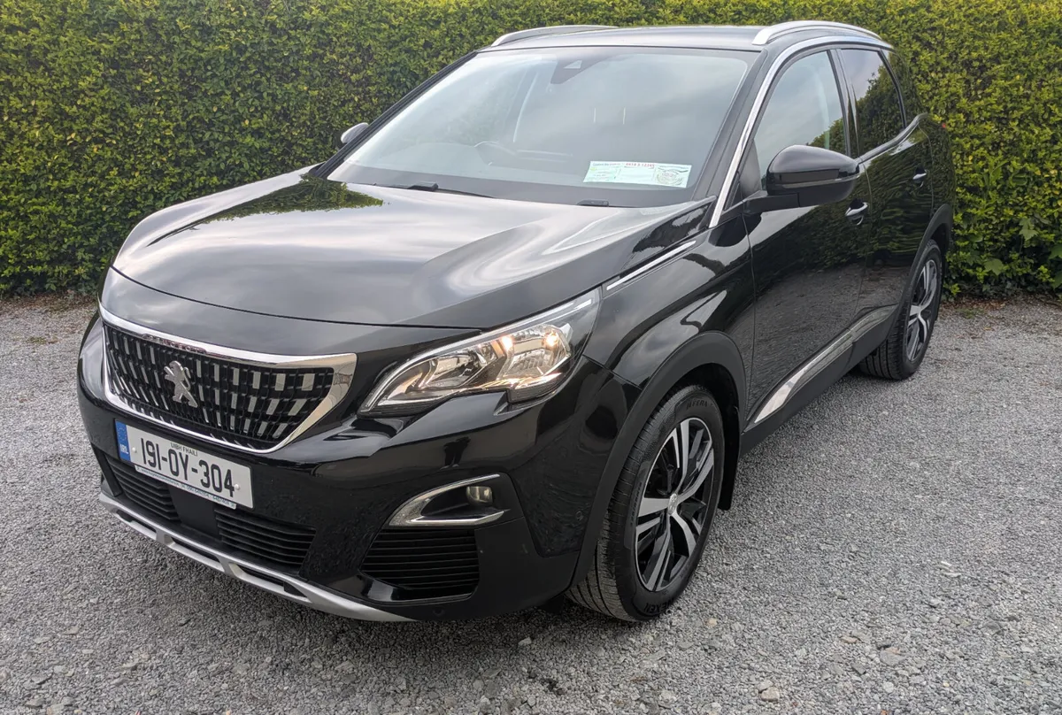 PEUGEOT 3008 1.2 PureTech Allure NCT 01/27 - Image 1