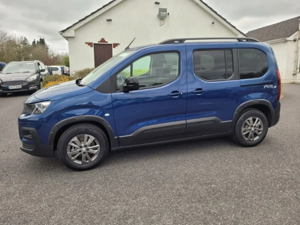 Wheelchair Car 2023 - Image 4