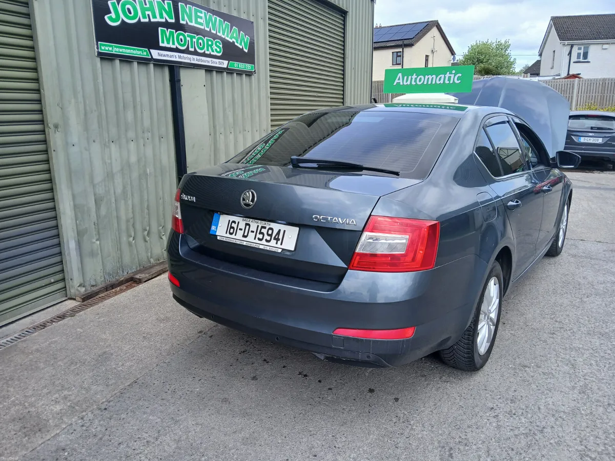 Skoda Octavia automatic  diesel 2016 - Image 2