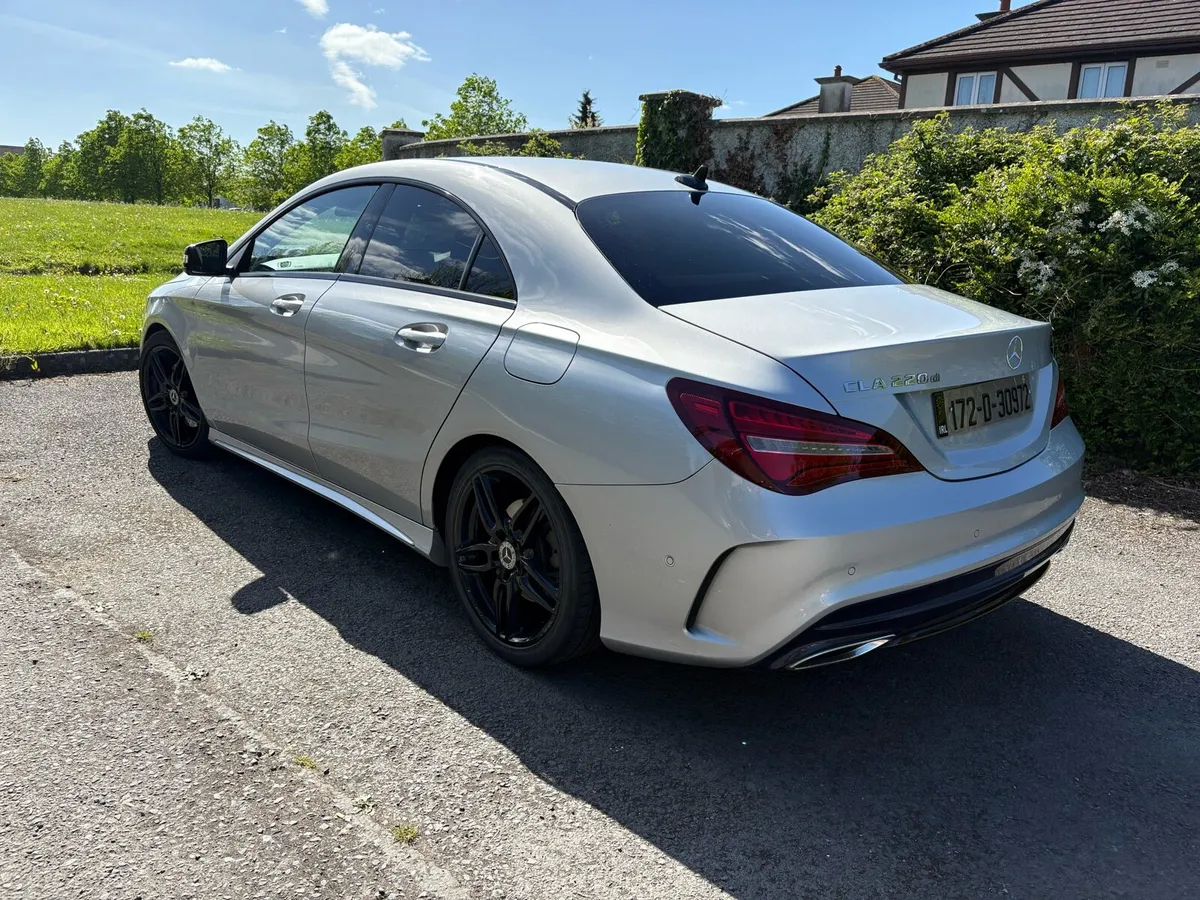 Mercedes CLA AMG Line - Image 2