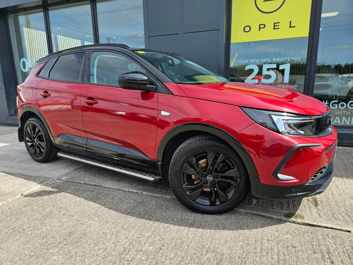 Opel Grandland X SRI 1.2 Petrol - Image 4