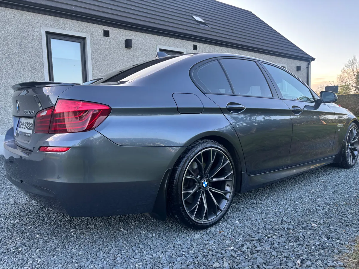 2016 BMW 520D M-SPORT AUTOMATIC - Image 4