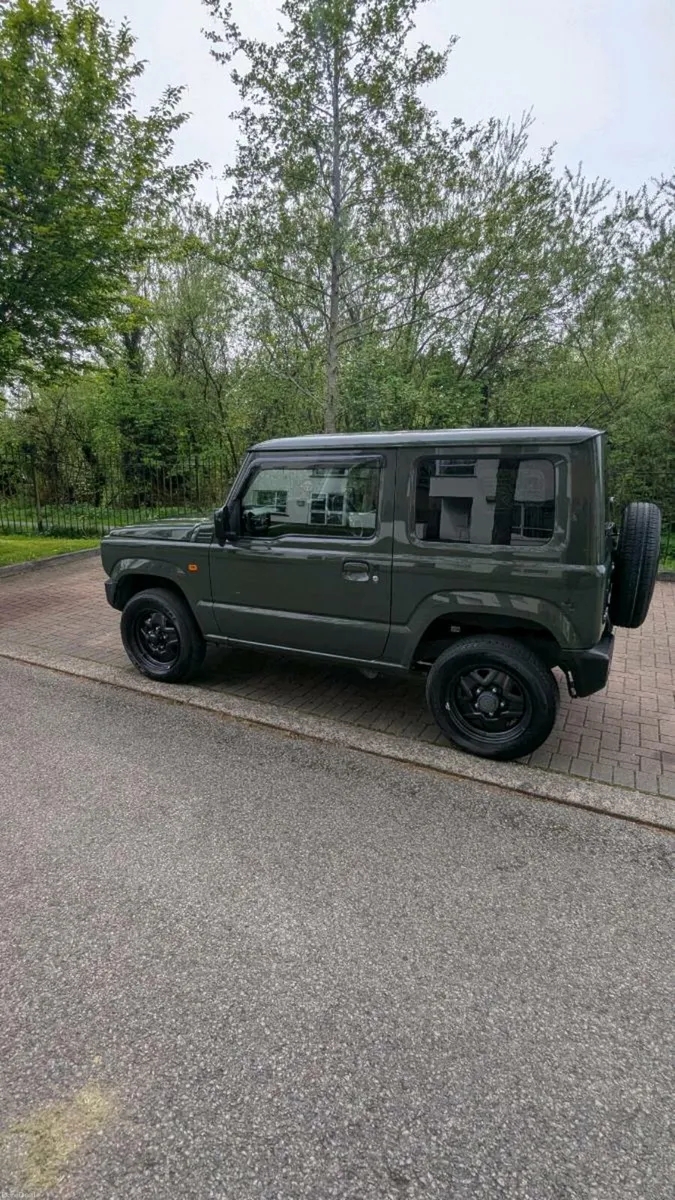 Suzuki Jimny 4x4 - Image 4