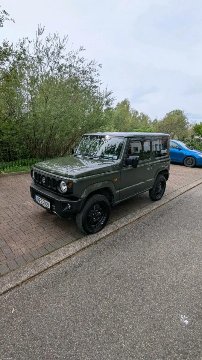 Suzuki Jimny 4x4 - Image 1