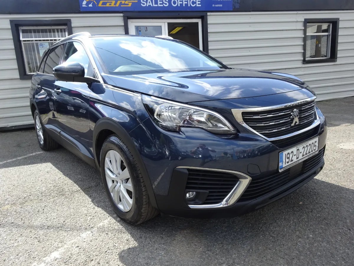PEUGEOT 5008 1.5 HDI ACTIVE SEVEN SEATER - Image 1
